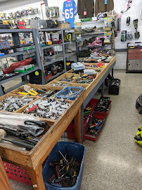 Dixie Pawn Shop 01