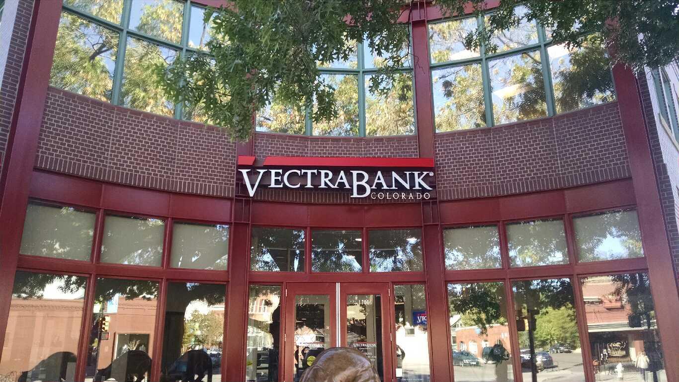 Vectra Bank - Boulder Pearl 01