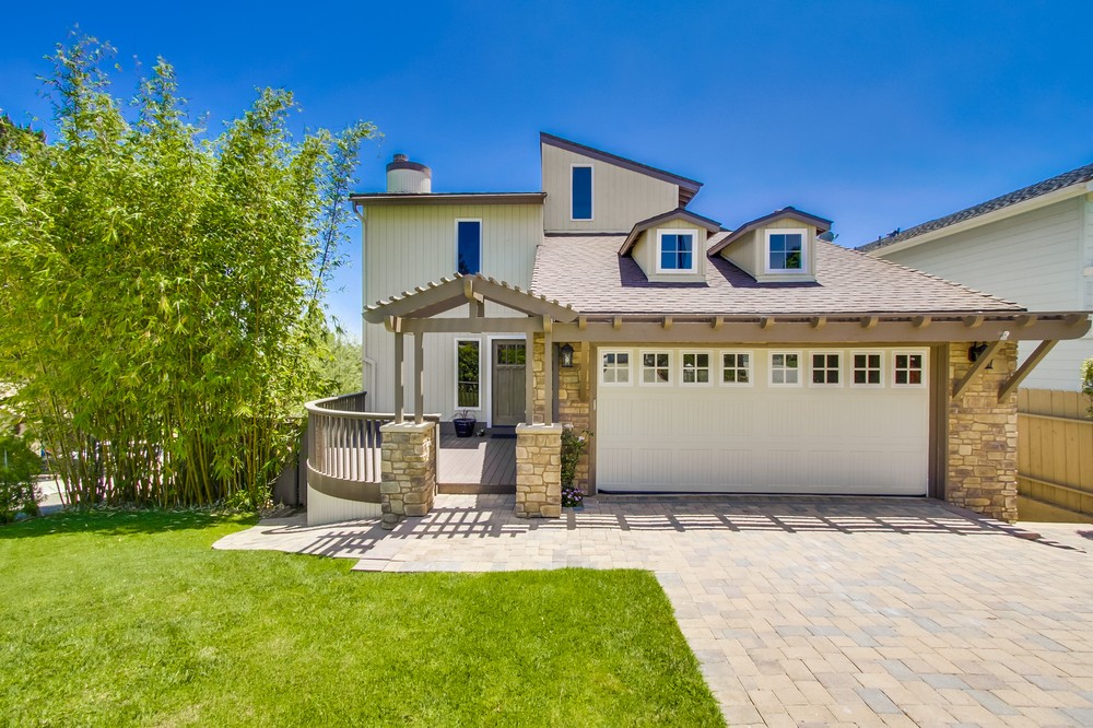 Dina L Lieber, Real Estate Broker 01