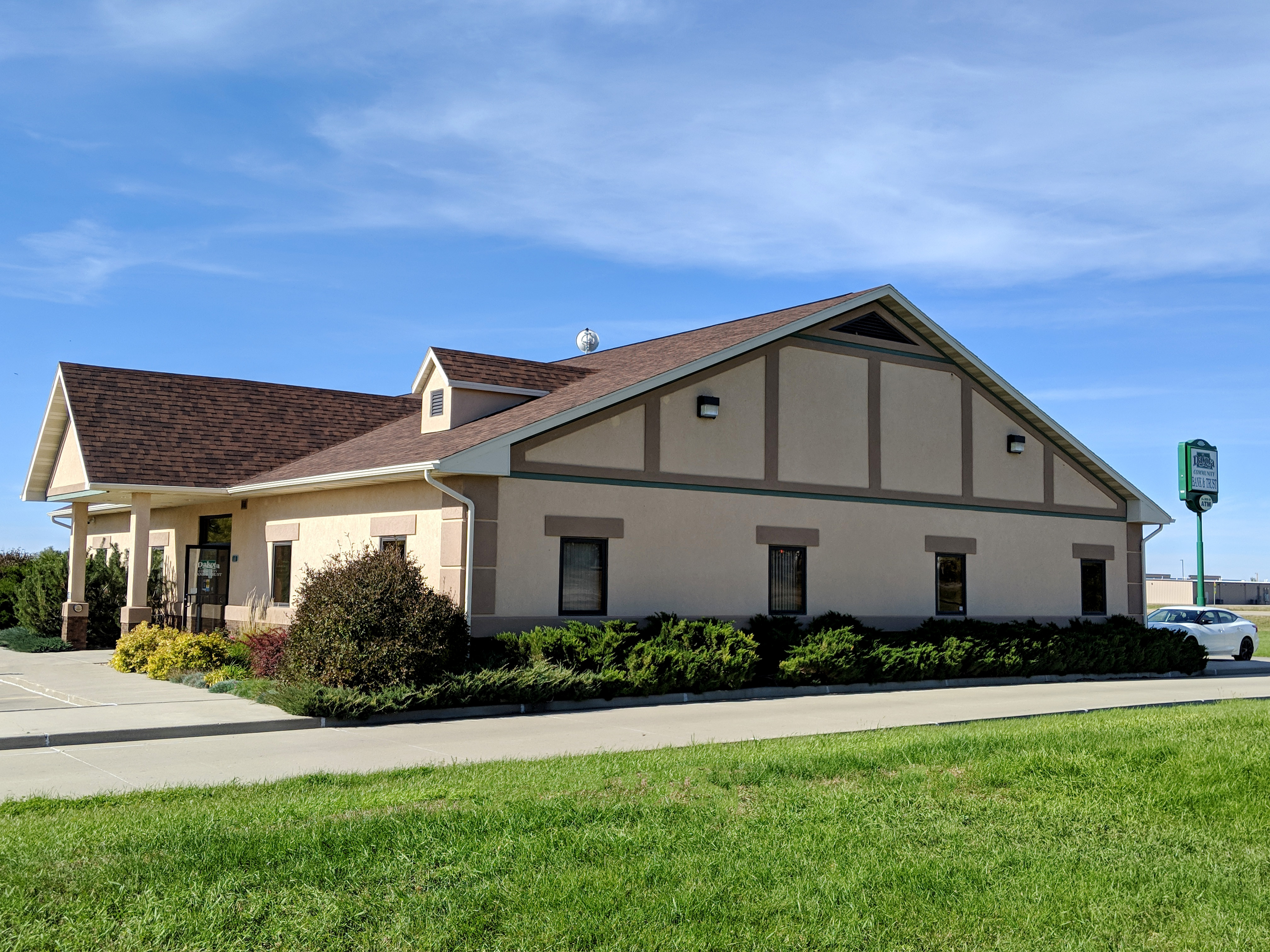 Dakota Community Bank & Trust 01