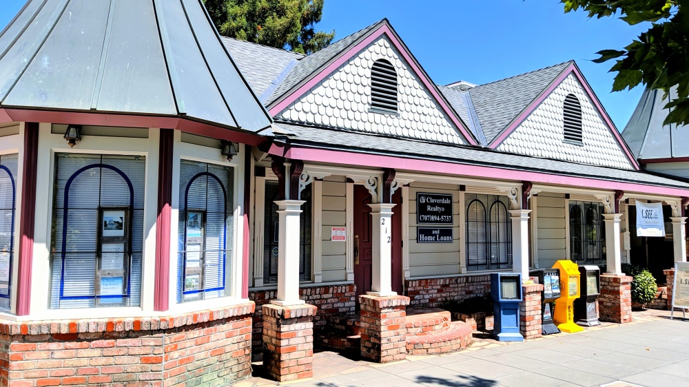 Cloverdale Realty & Home Loans 01