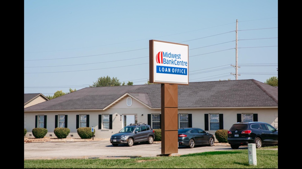 Midwest BankCentre Loan Office 01