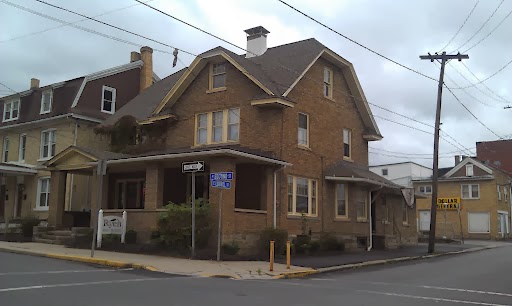 Ryen Realty LLC 01