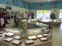 Affordable Jewelry & Pawn 02