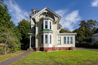 Freedom House Buyer 02