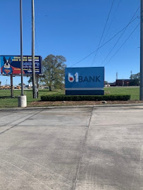 b1BANK 04