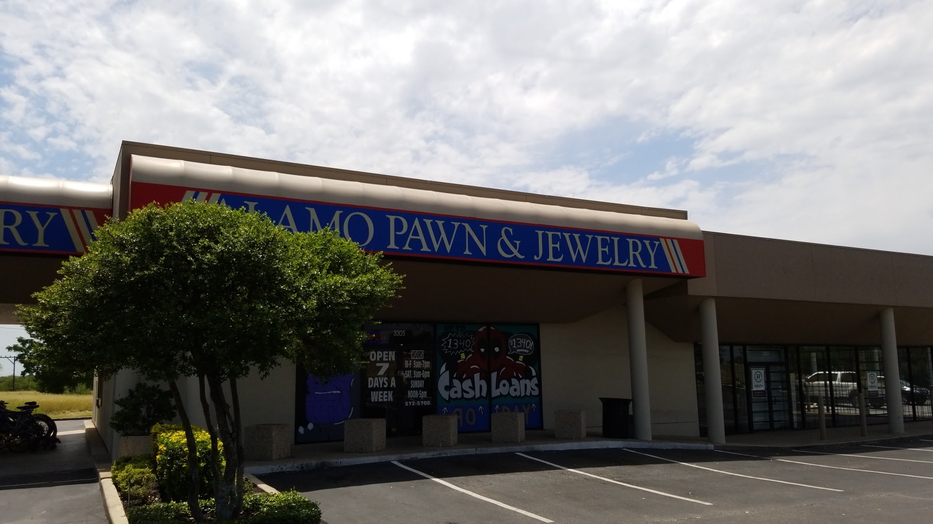 Alamo Pawn & Jewelry 01