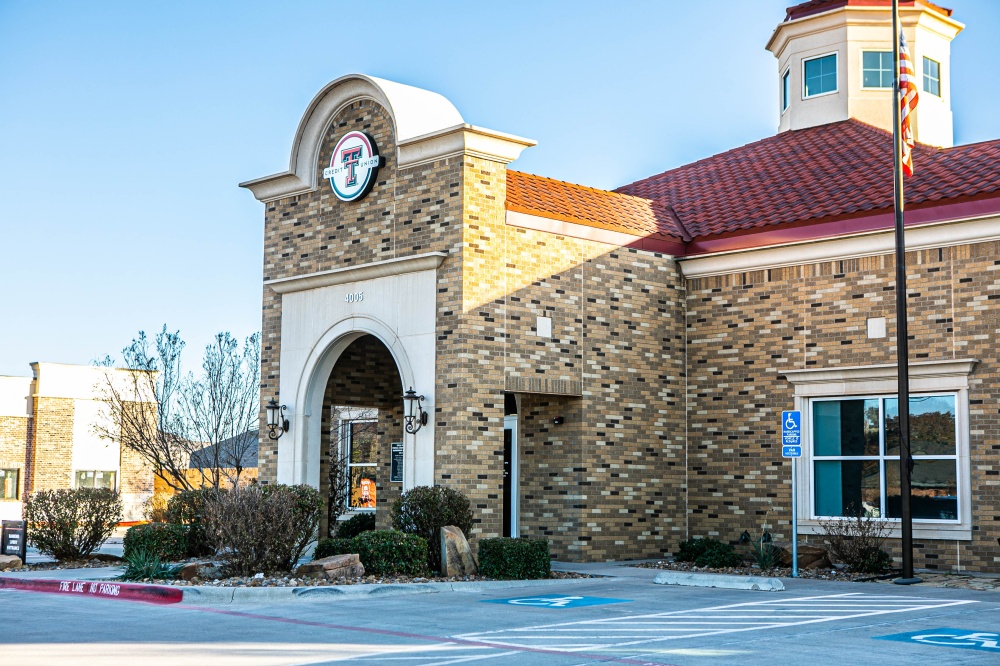 Texas Tech Credit Union - Ravenwood Branch 01