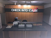Check Into Cash 02