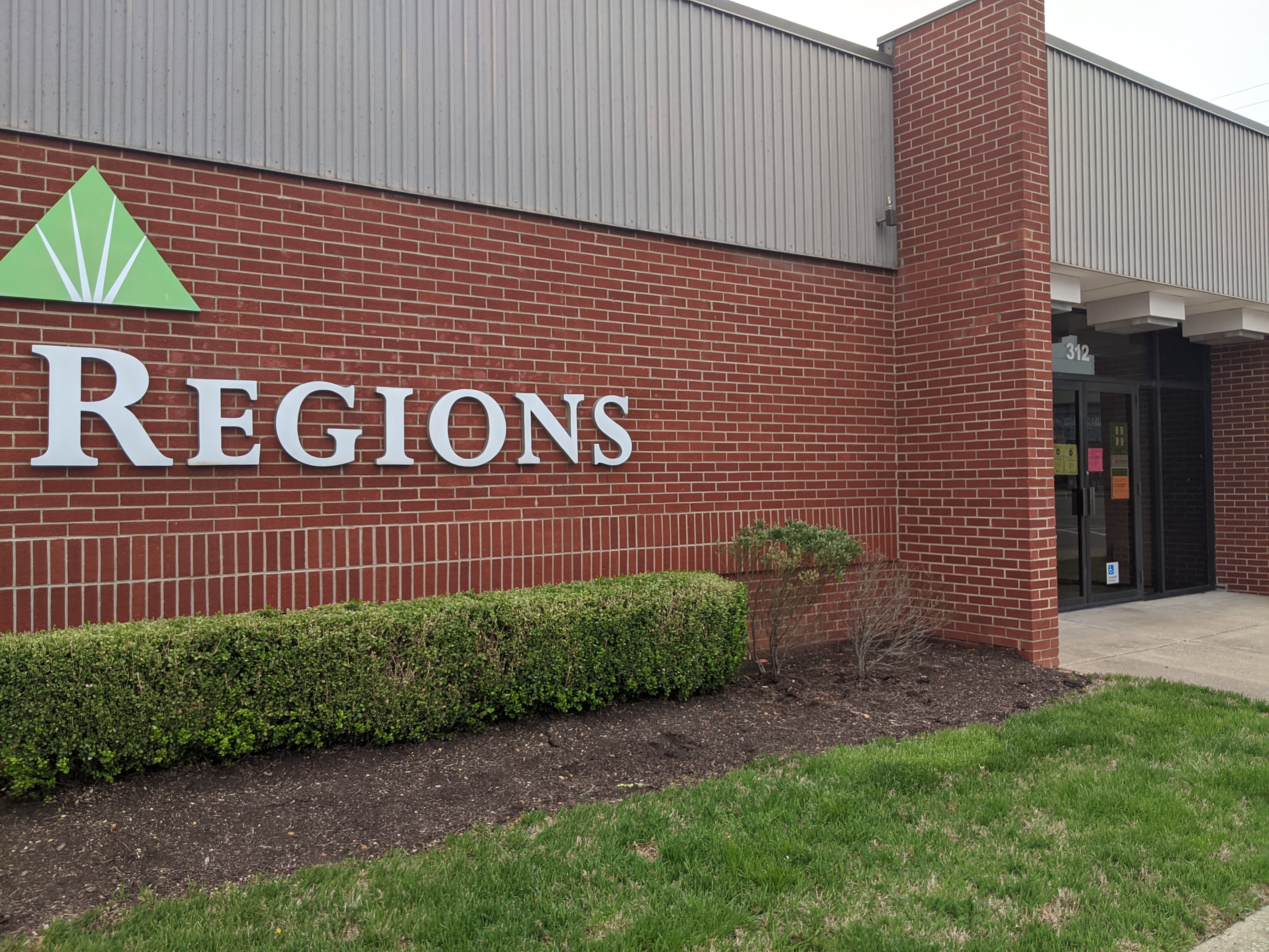 Regions Bank 01