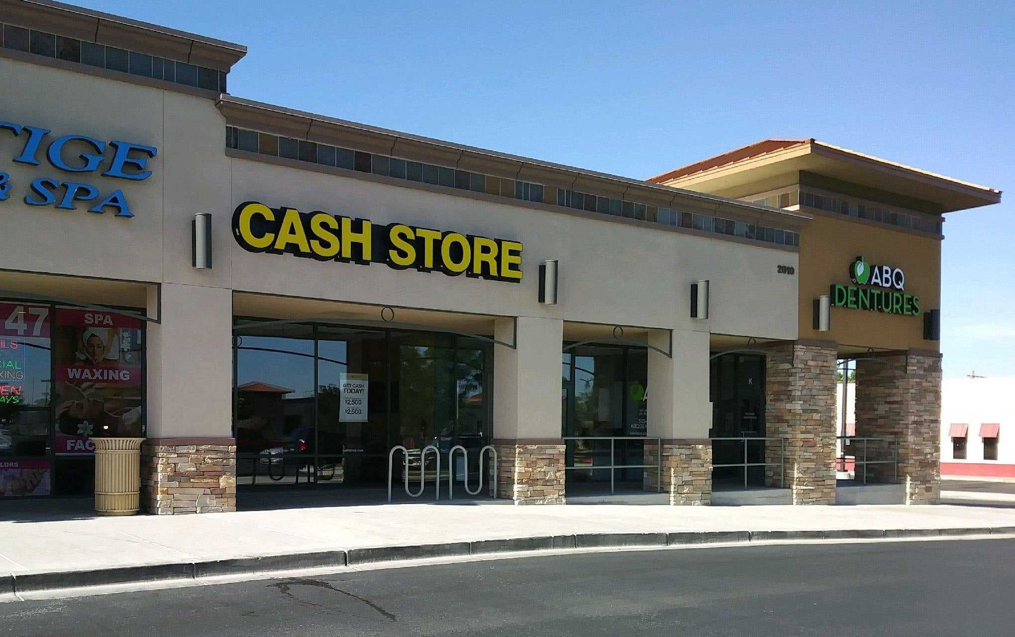 Cash Store 01