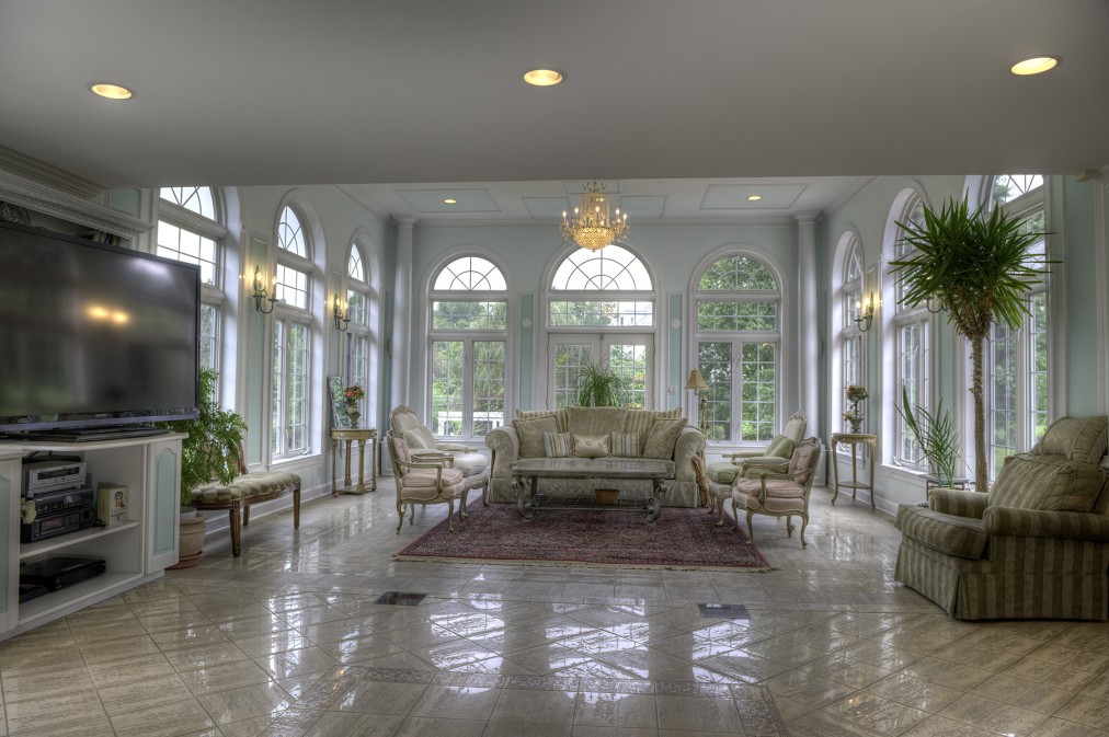 Jeni Blessman, Realtor 01
