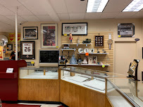 Essex Pawn 04