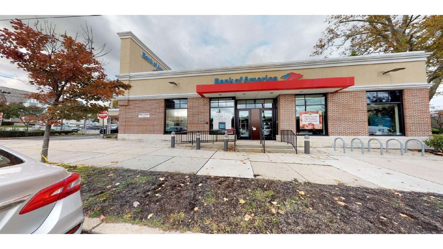 Bank of America (with Drive-thru services) 01