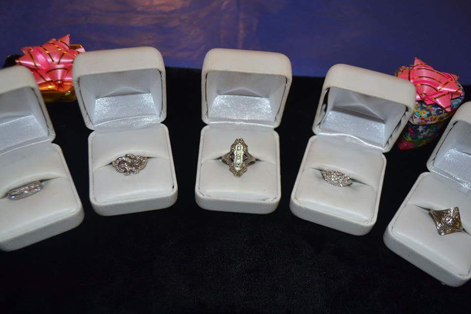 The Other Kind of Jewelry Store 01