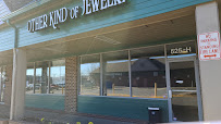 The Other Kind of Jewelry Store 02