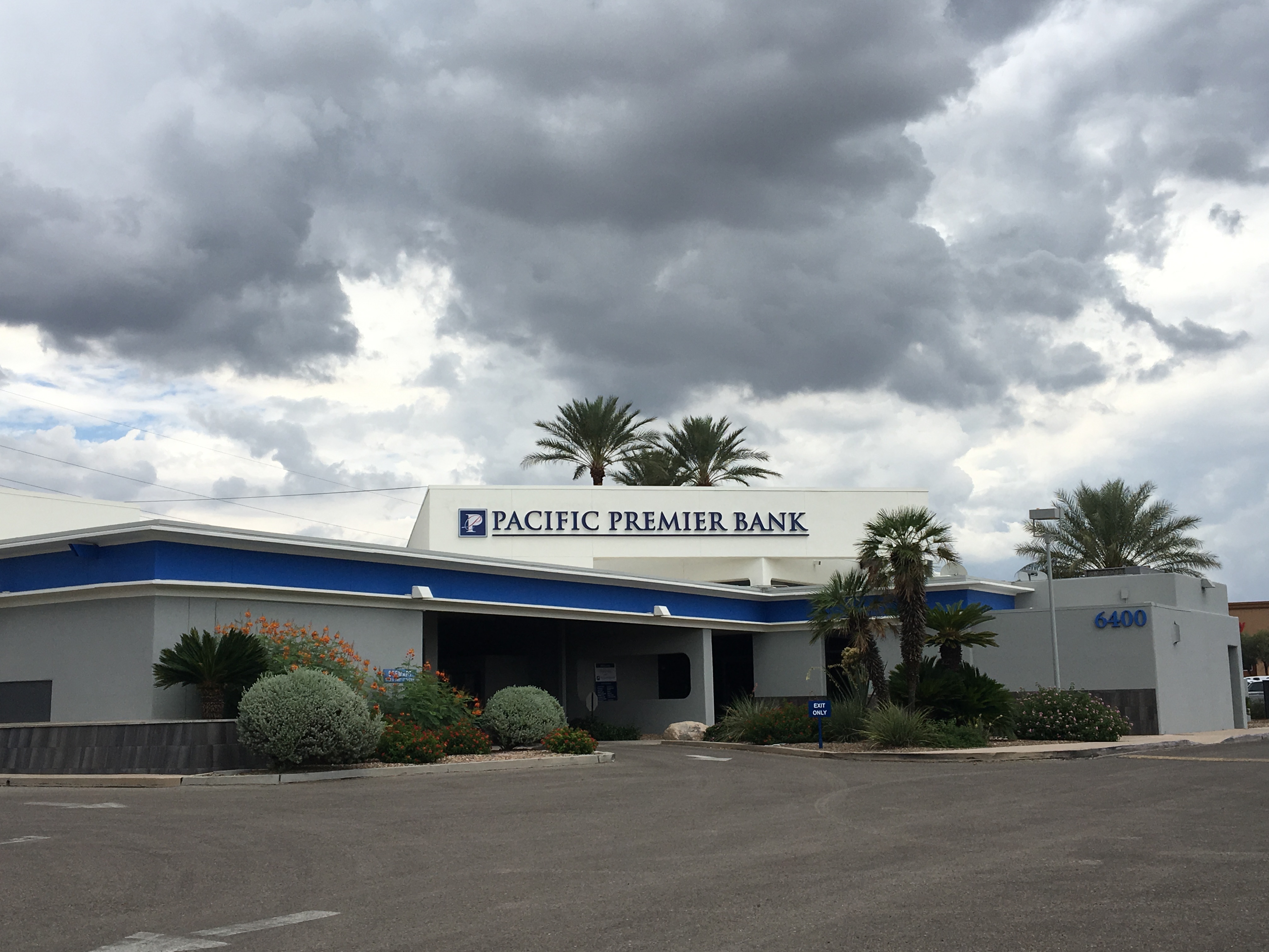 Pacific Premier Bank 01