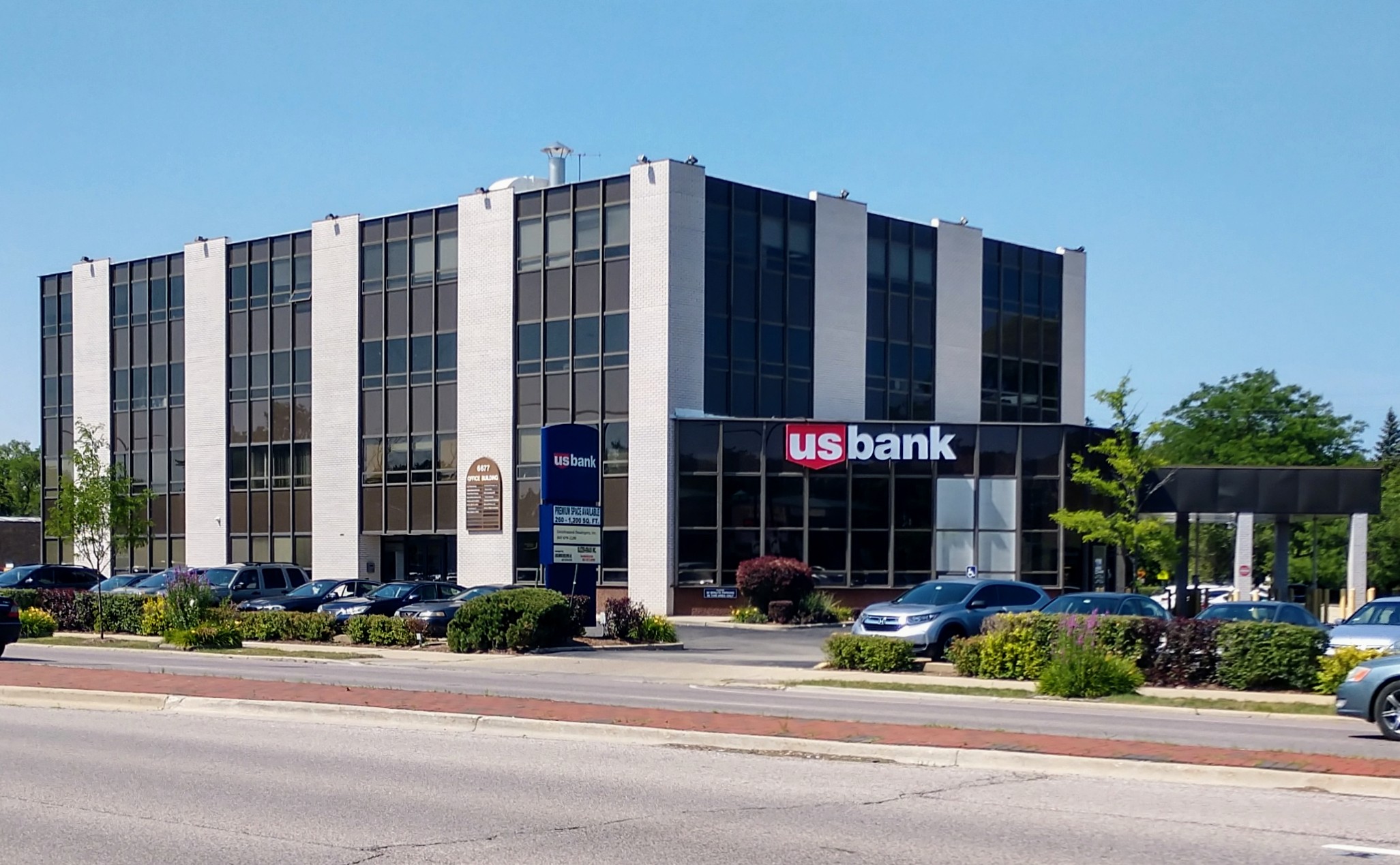 U.S. Bank Branch 01