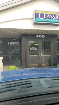 Classic Bank 02
