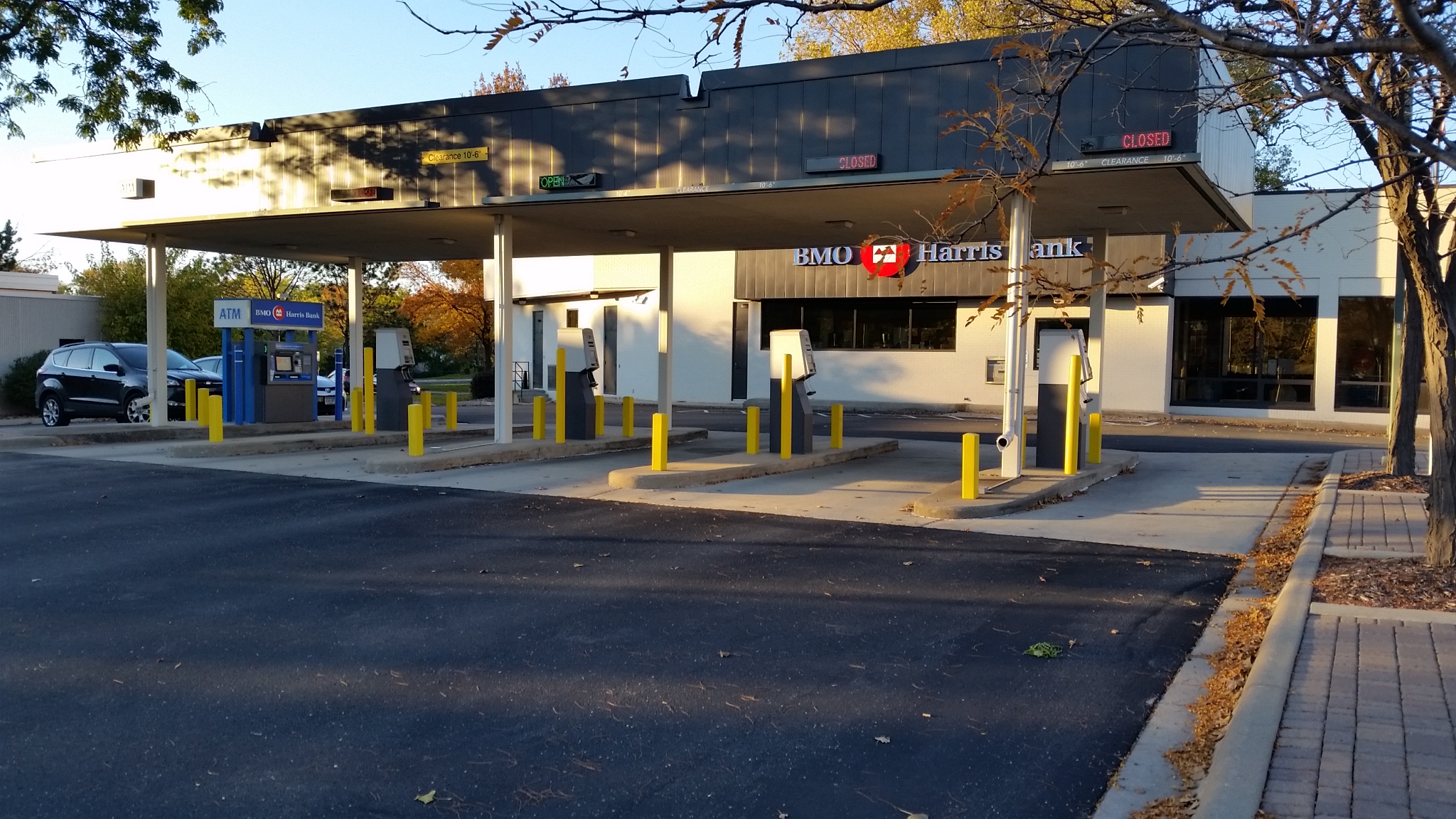 BMO Harris Bank 01