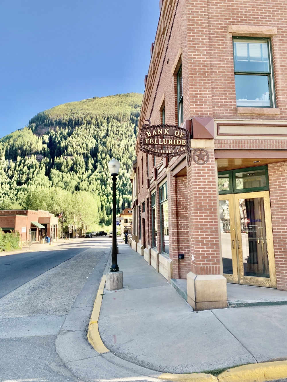 U.S. Bank ATM - Telluride Colorado Avenue 01