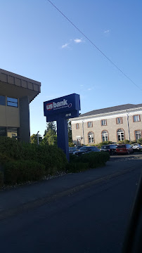 U.S. Bank Branch 04