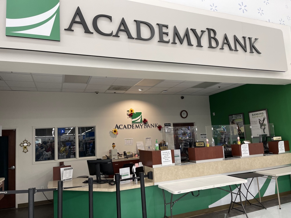 Academy Bank 01