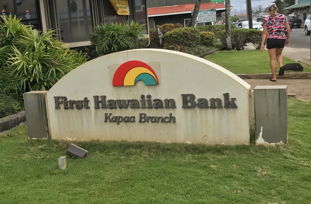 First Hawaiian Bank Kapaa Branch 01