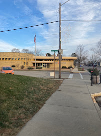 BMO Harris Bank 04