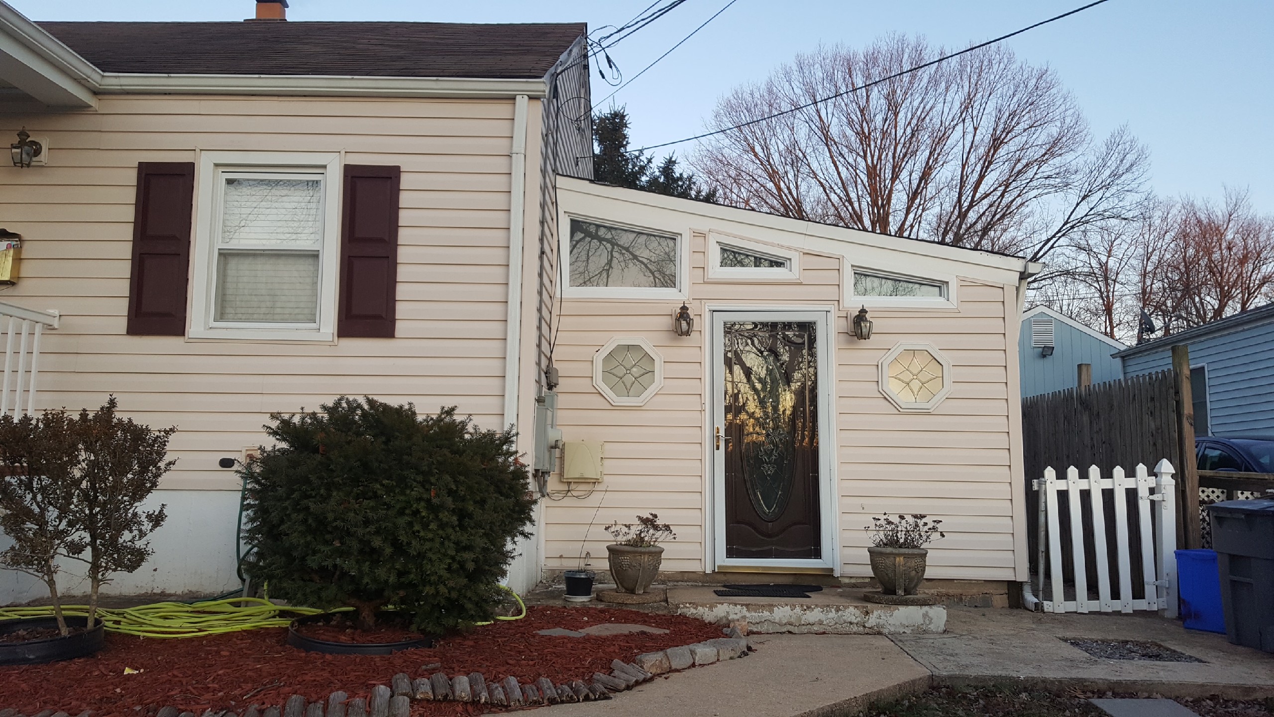 Bob Moore Real Estate 01
