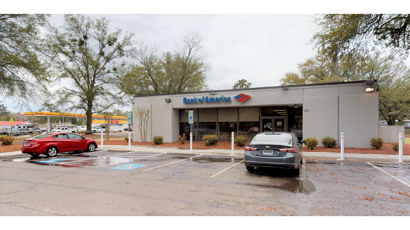 Bank of America (with Drive-thru services) 01