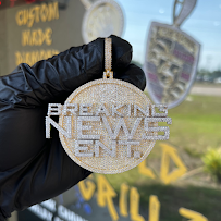 Port Charlotte Gold and Pawn 01