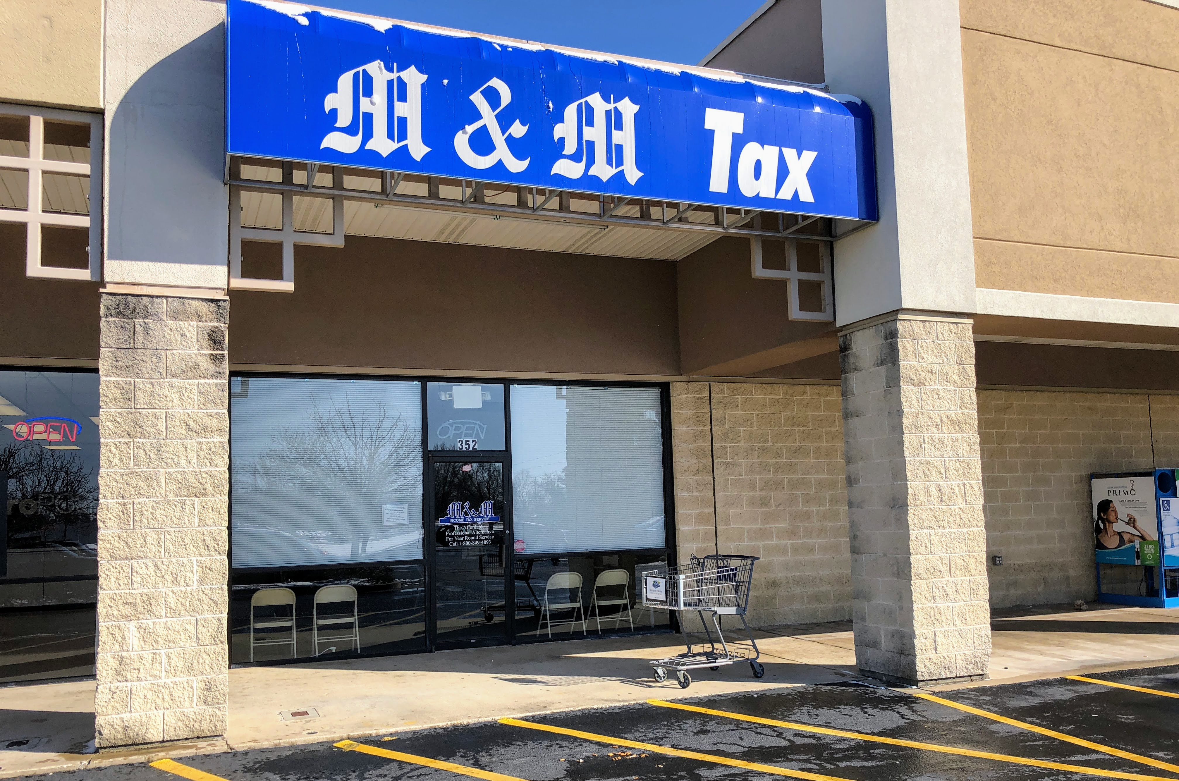 M&M Tax Service 01