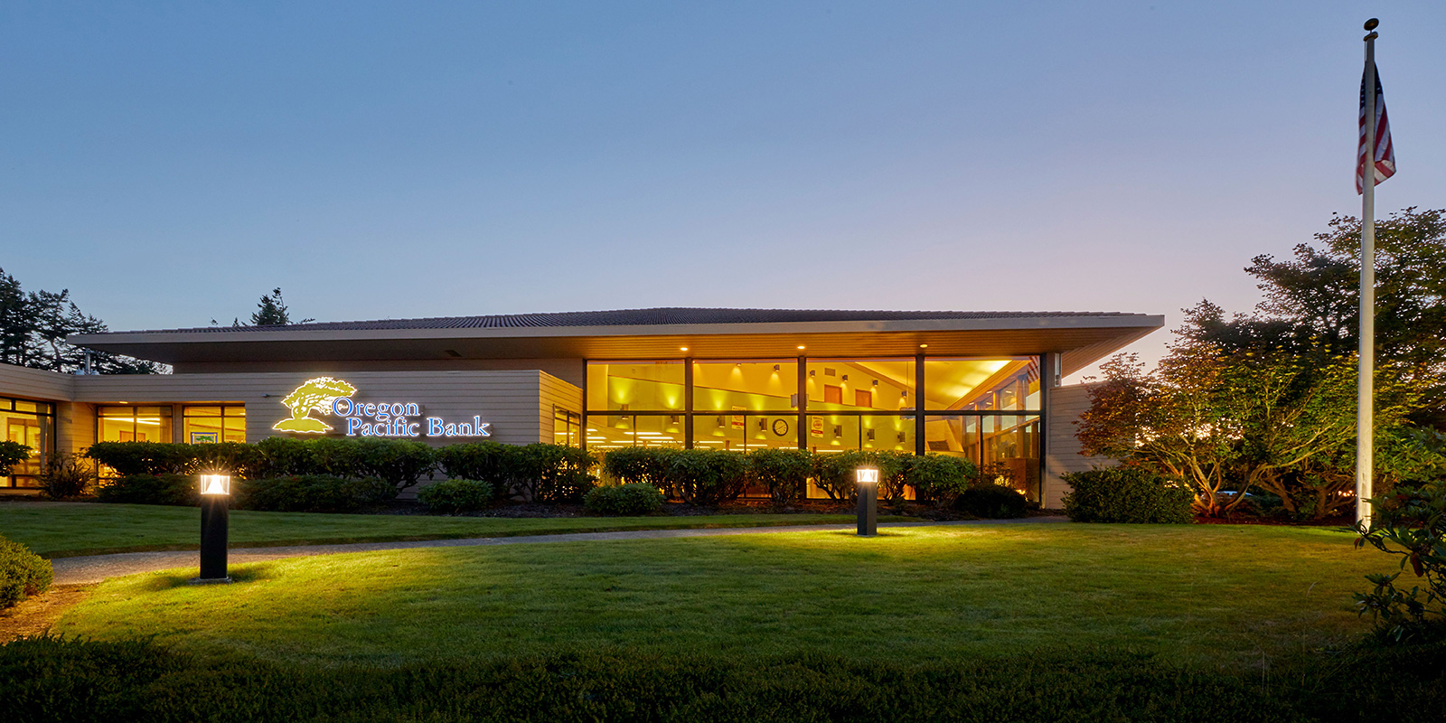 Oregon Pacific Bank - Florence Branch 01