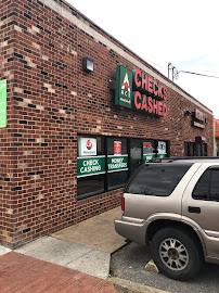 ACE Cash Express 03