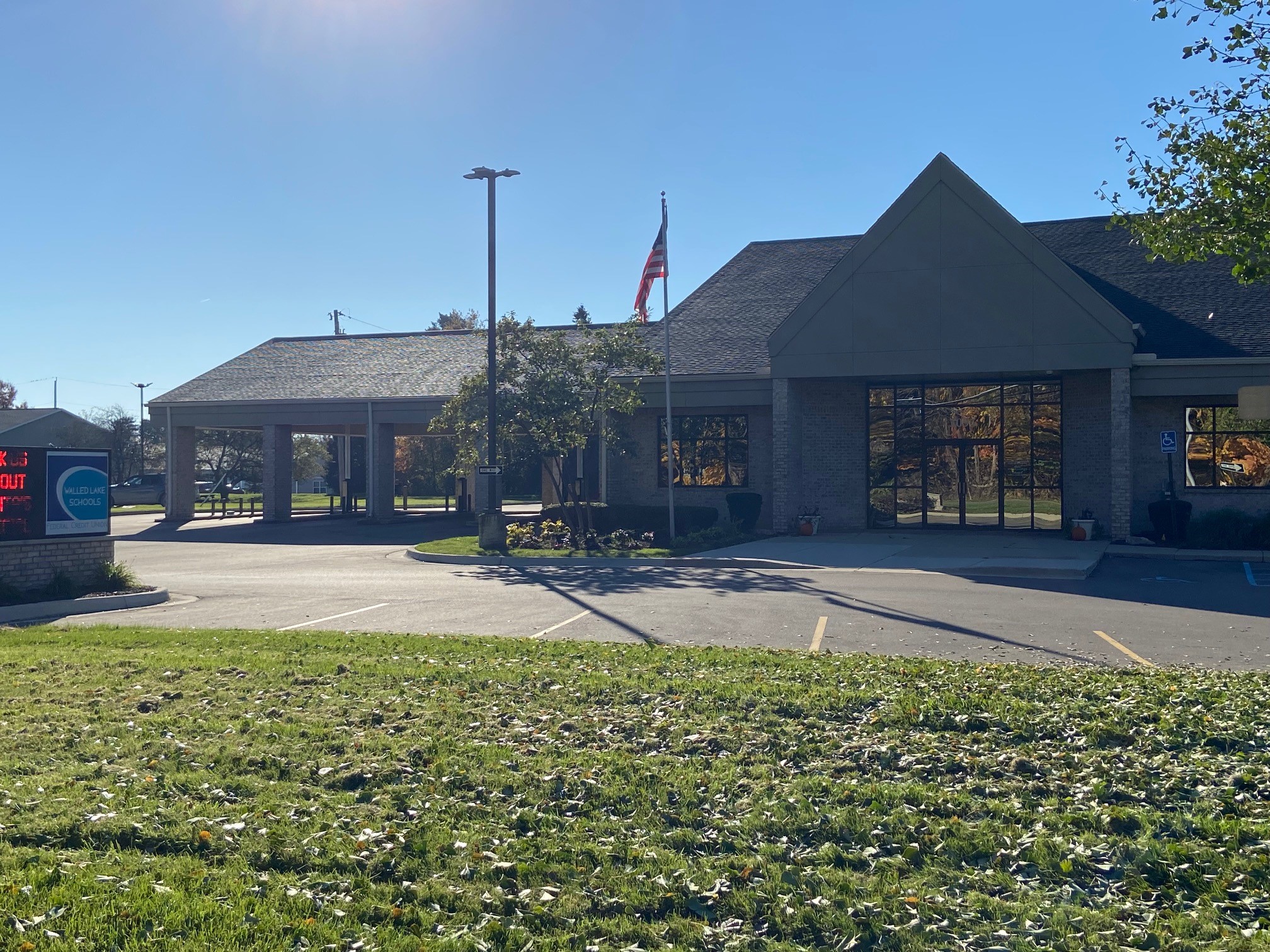 Walled Lake Schools Federal Credit Union 01