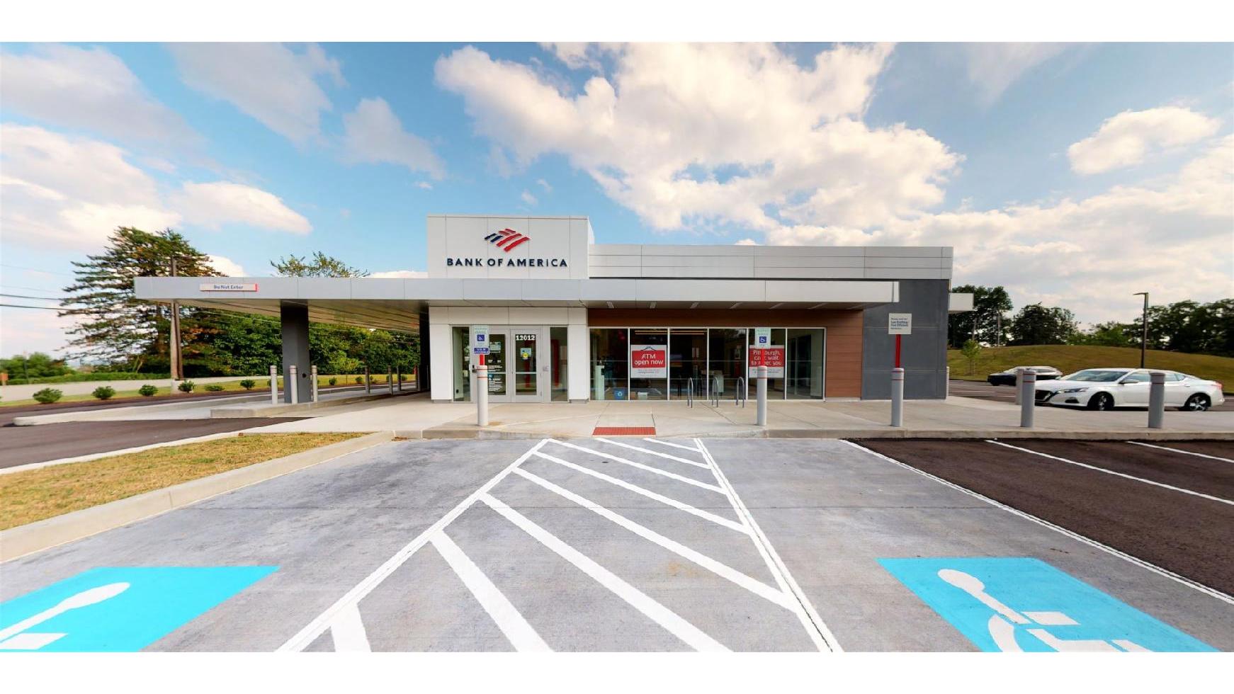 Bank of America (with Drive-thru ATM) 01
