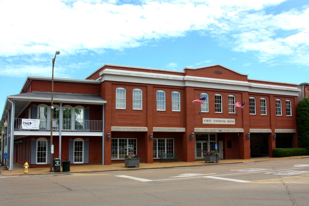 FNB Oxford 01