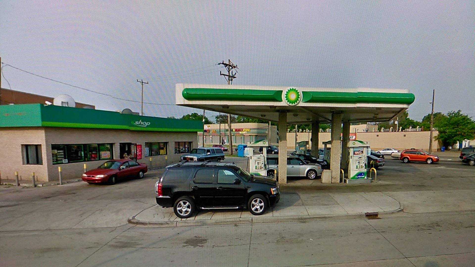 ATM (BP Mini Mart/Gas) 01