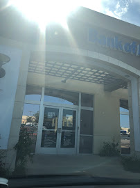 Bank of America Financial Center 01