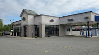 Rollstone Bank & Trust 01