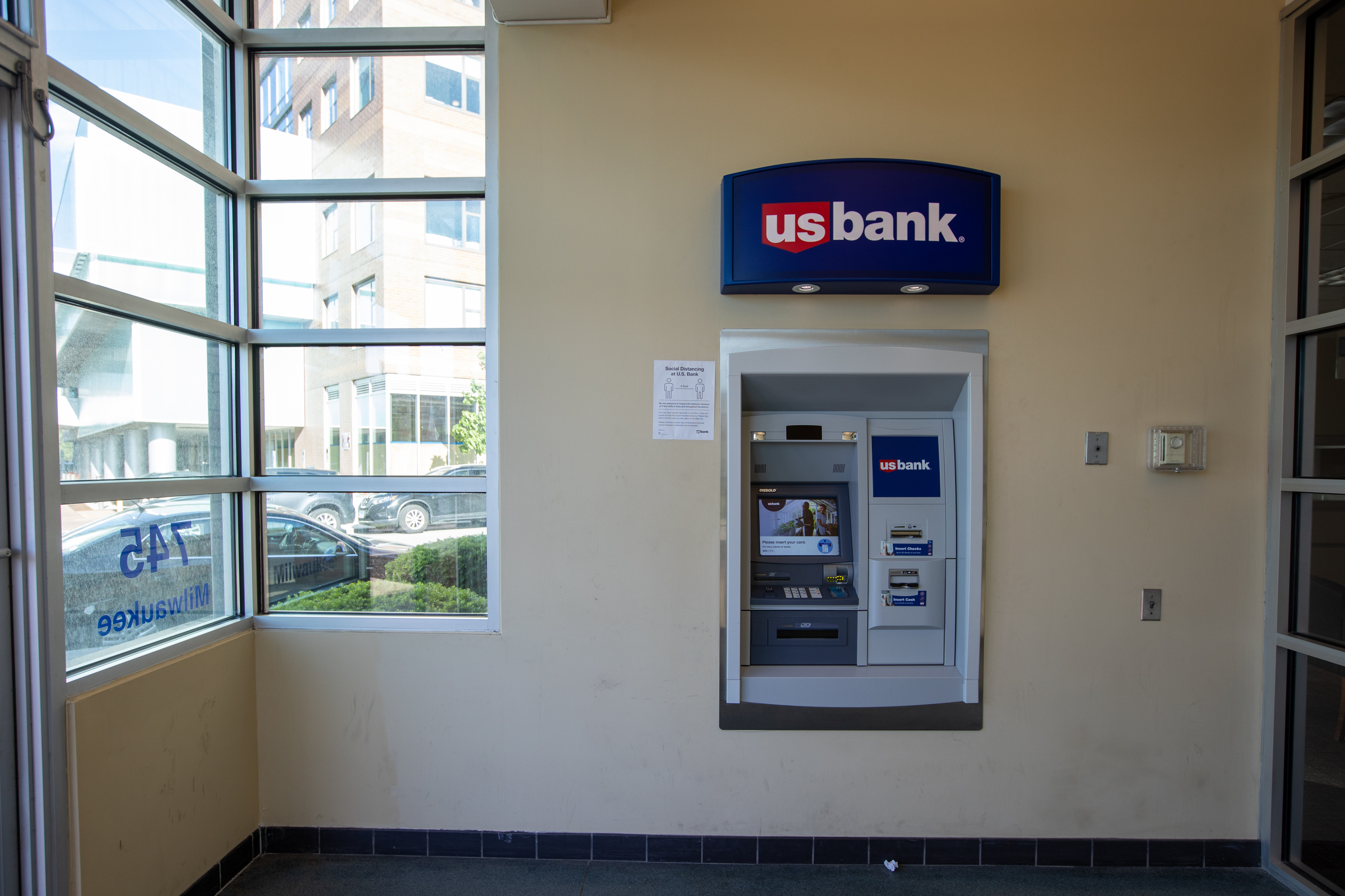 U.S. Bank Branch 01
