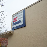 U.S. Bank Branch 01