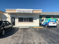K & M Check Cashing 01