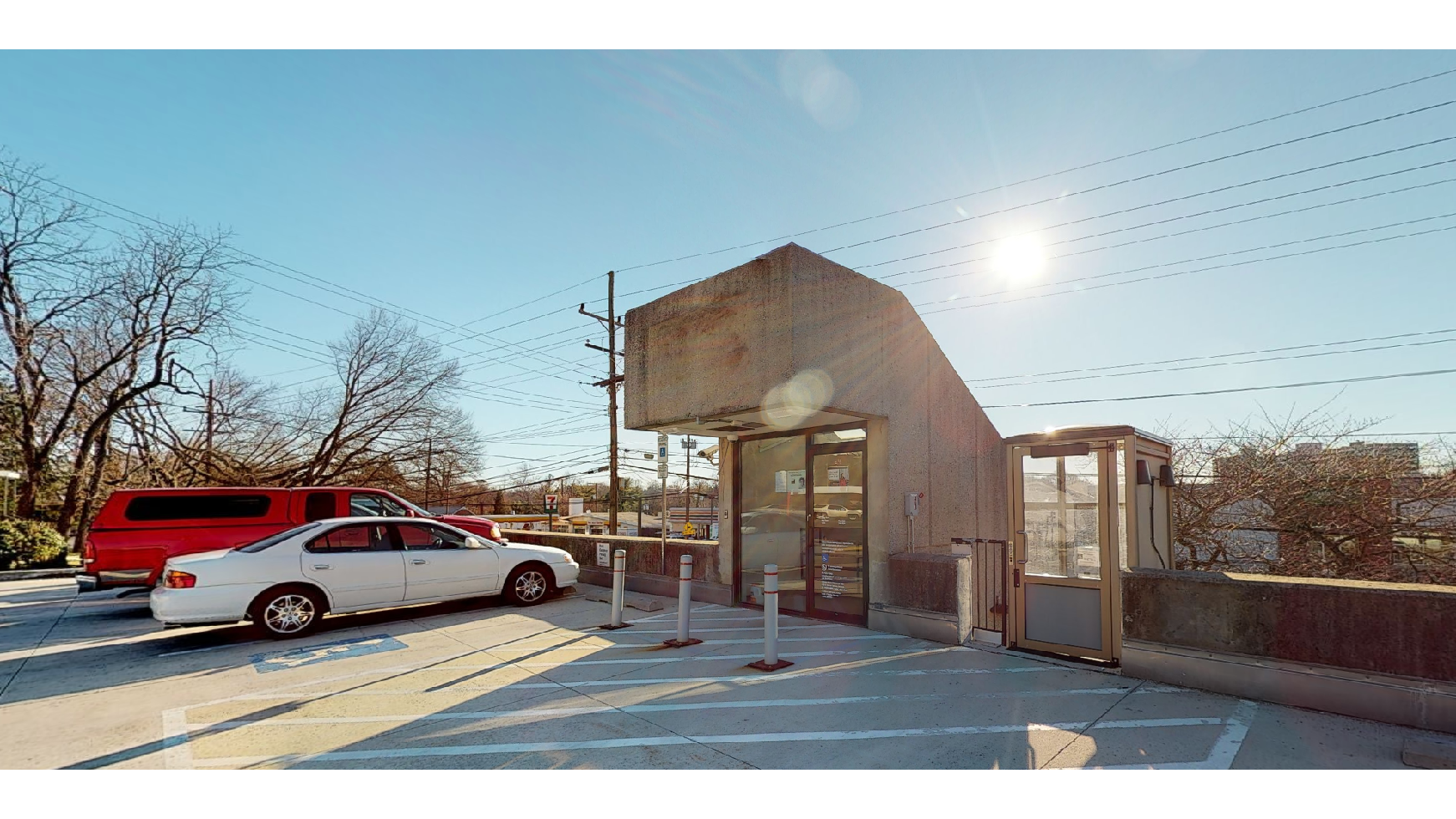 Bank of America (with Drive-thru ATM) 01