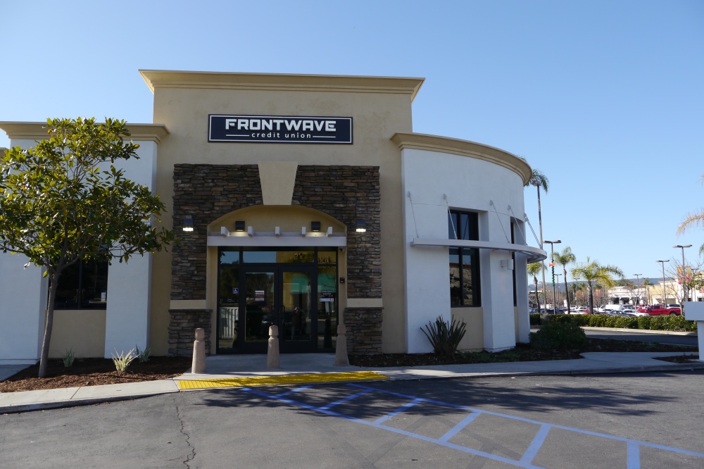 Frontwave Credit Union - Winchester 01