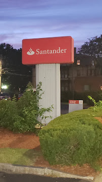 Santander Bank Branch 02