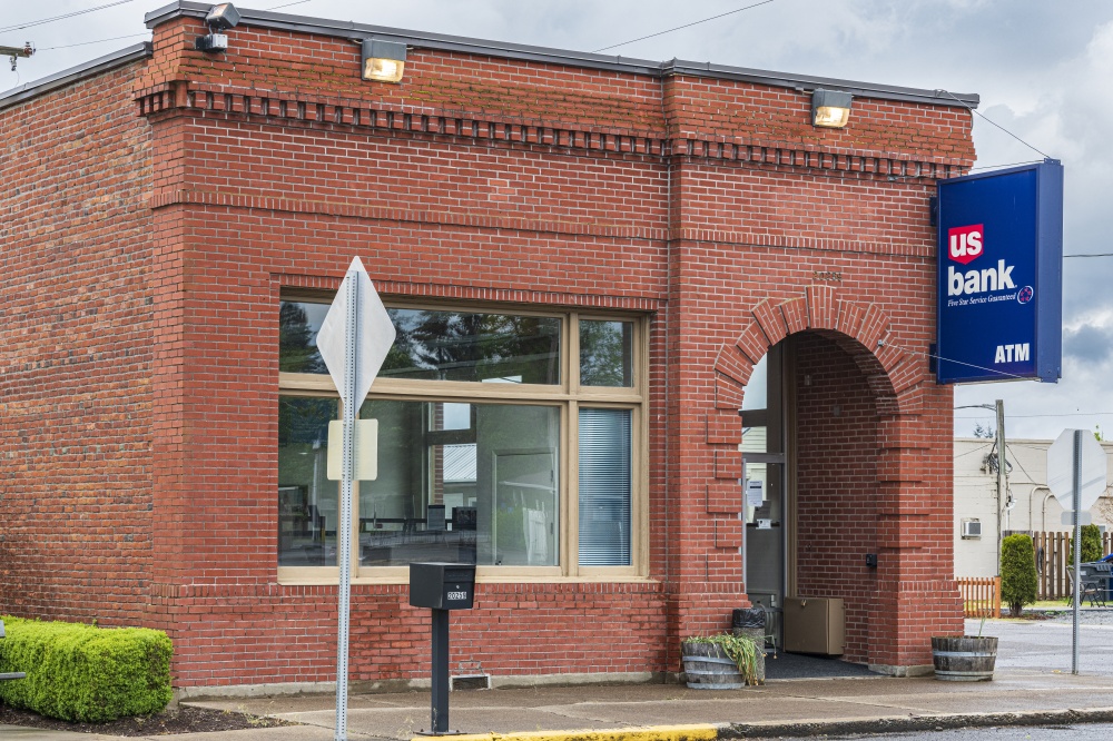 U.S. Bank Branch 01