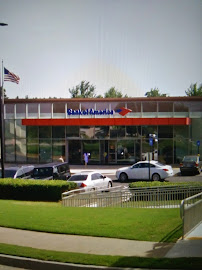 Bank of America (with Drive-thru ATM) 02