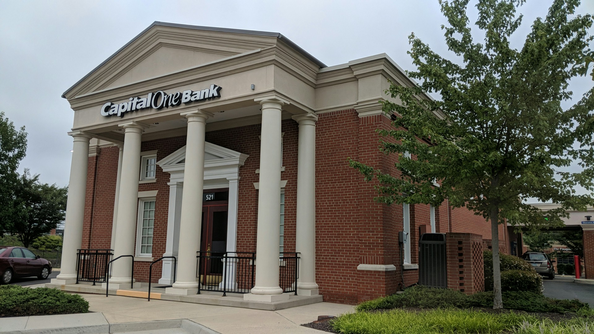 Capital One Bank 01